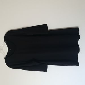 NWOT Express black relaxed dress, size SP. Short sleeve.